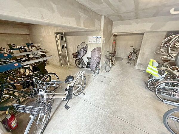 マンション内のお手入れ・管理もしっかり行き渡っております。