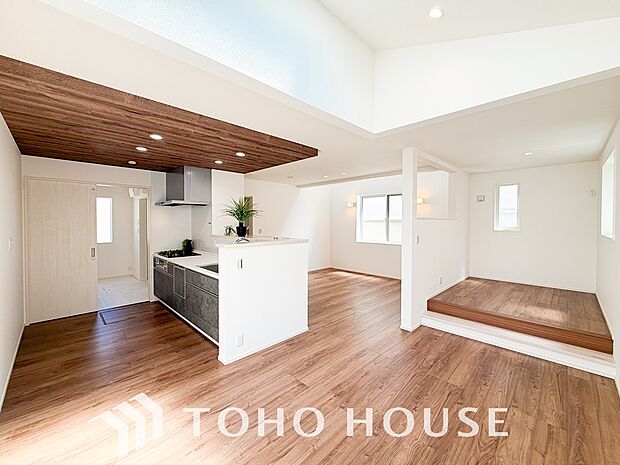 建物の居住性に拘った邸宅は、「落ち着き」と「安らぎ」と「快適」を実現してくれます。