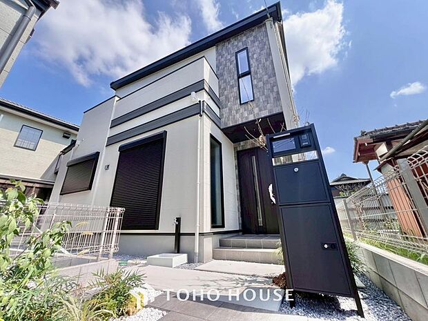 建物の居住性に拘った邸宅は「落ち着き」と「安らぎ」と「快適」を実現してくれます。