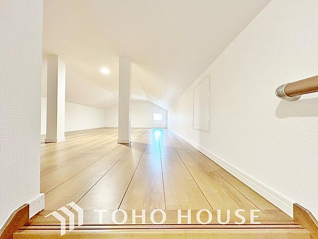 クローゼット完備のシンプルな空間です。お子様の成長と共に必要になる子供部屋にぴったりの間取りですね。