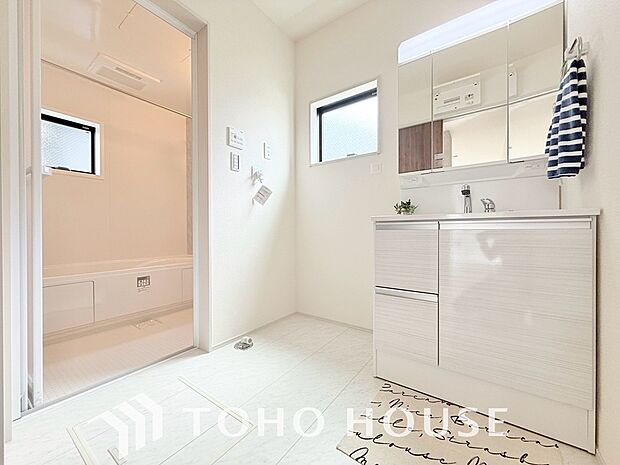 平日の朝であっても、落ち着きとくつろぎを感じられる。時間に余裕とゆとりを持たせます。