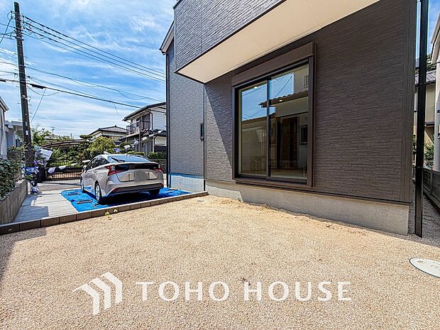 ここに住まう方々へ余すこと無く太陽の恵みを届けられるように計画・設計されております。