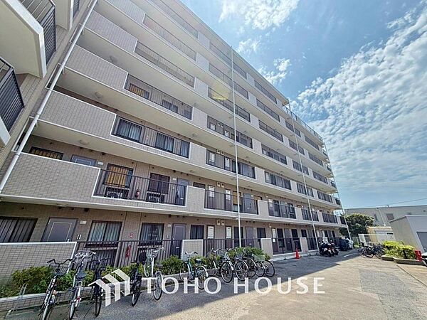 忙しく過ぎゆく日常を置き去るほど、ゆったりした時間が流れる住環境です。