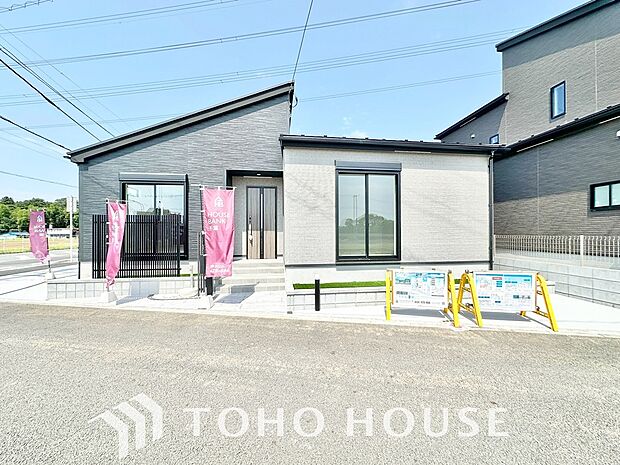 ここから始まる日常はご家族の大切な時間。だからこそ、ただ住むだけでなく、少しでも豊かで快適に、気持ち良く暮らしてほしい。そんな願いを込めて、皆様の住まい購入をどこよりも丁寧に全力でサポートいたします。