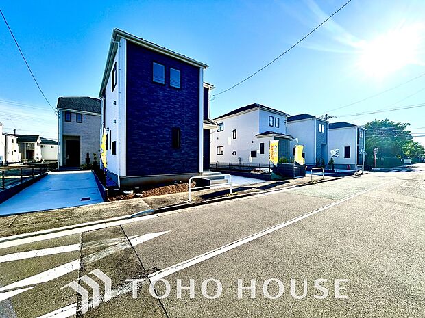 「マンションとは違う敷地内駐車。ご主人様のお車のお手入れにも気合が入りますね。 等が受けられます。