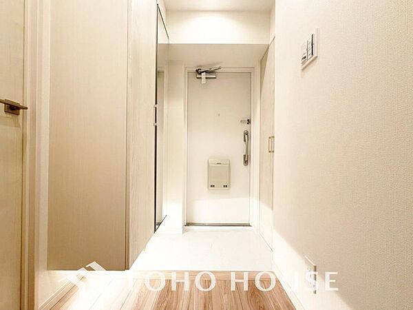 ダウンライトを使用しお洒落に演出。帰りたくなる家をテーマに設計。いつも「人」と「家」の間に・・・。