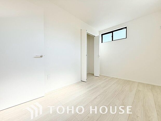 暖色系の照明は、心理的にも落ち着きを得られやすいそうです。