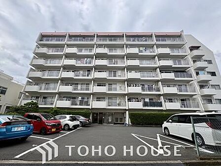 ここから始まる「日常」はご家族にとって大切な時間となります。だからこそ少しでも豊かに少しでも快適に。―通風や採光、間取りのこだわりから資金計画まで、住まい購入の不安や疑問に心を込めてお答えいたします。