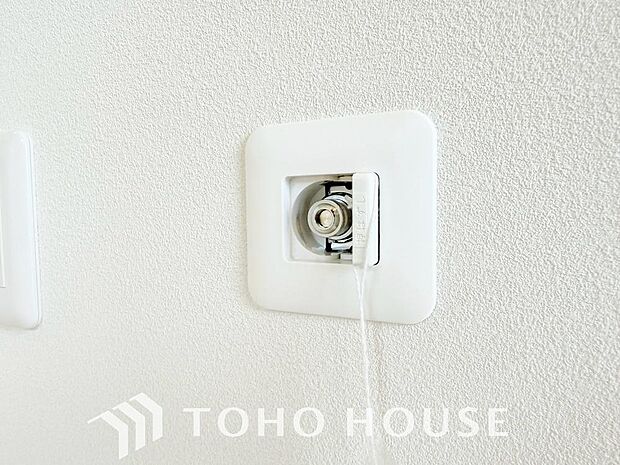 リビングにはガスコンセントを標準で設置されております。暖房はもちろんお鍋にも、冬場は重宝する設備です。