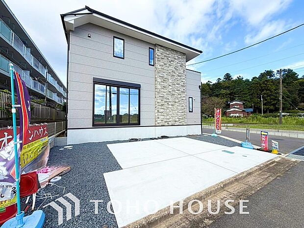 部屋の雰囲気や広さ、眺望、住宅設備の使い勝手など住み心地をしっかり考えられております。