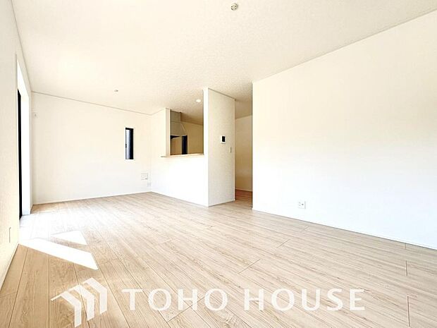 家は、ただ生活する場ではなく、笑顔の毎日、安らぎの日々のために、暮らしを愉しく、快適にする場所。