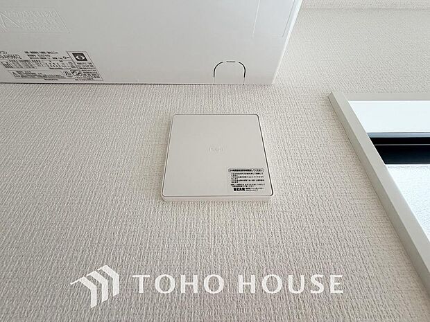 室内の空気の入れ替えを自動的に行う事を可能とした換気設備。シックハウス症候群対策でもあります。
