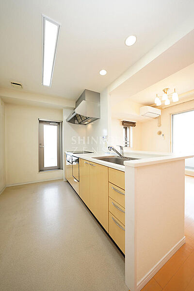 apartment 岩手県北上市青柳町１丁目2-53
地図を見る