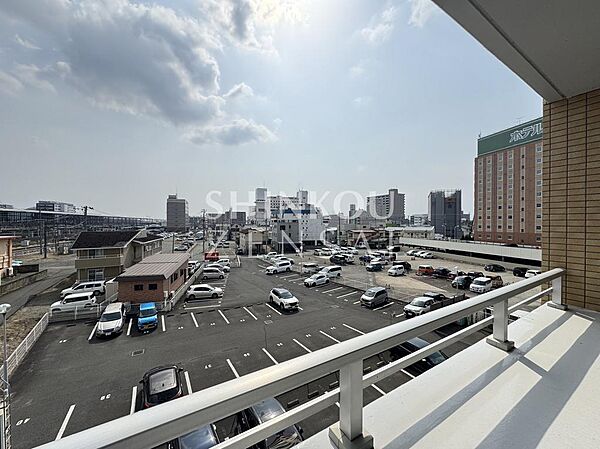 apartment 岩手県北上市青柳町１丁目2-53
地図を見る