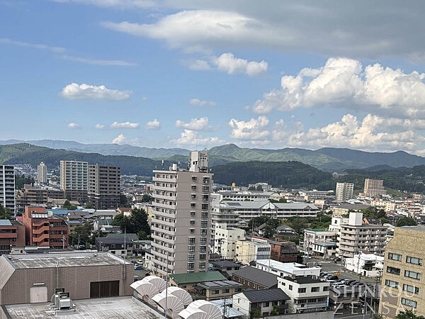 東面バルコニーからの眺望