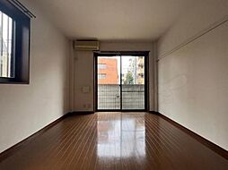 セラヴィー2 101 1階1Kのリビング/ダイニング