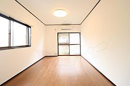 第二三菱荘 1階ワンルームのリビング/ダイニング