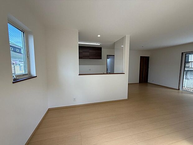 約20.7帖のLDKはご家族の団らんの空間となっています。