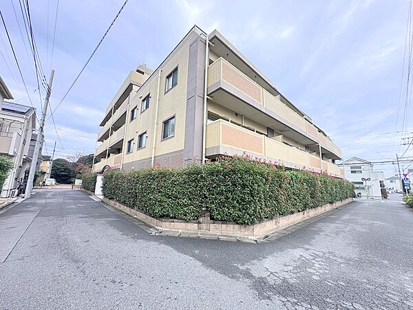 ■オザム・バス停・保谷小学校徒歩１分の好立地！