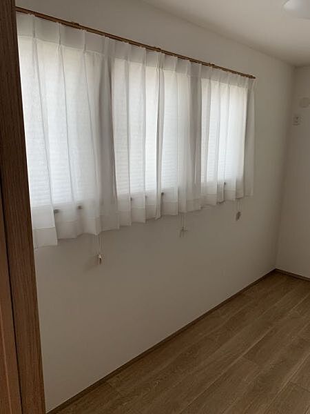 各居室は2面採光となっているため、風通しも良好！気持ちよくお過ごしいただけます♪