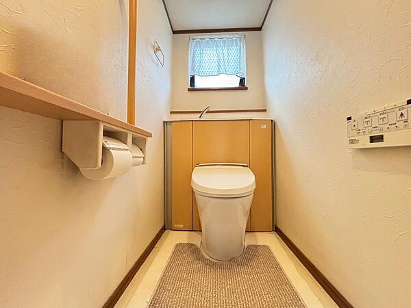 清潔感あるトイレは落ち着く空間です♪