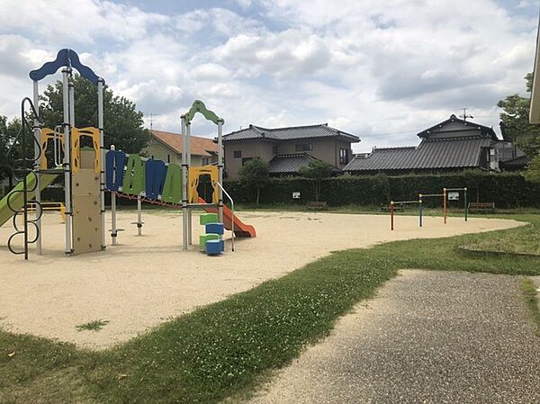 大林公園まで　460m　徒歩約6分