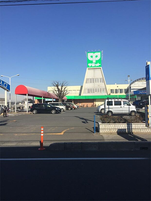 サミットストア 太田窪店（2412m）