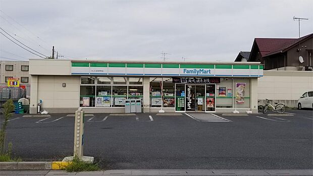 ファミリーマートさいたま別所町店（2881m）