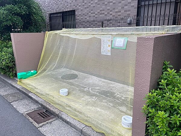 ゴミ置き場