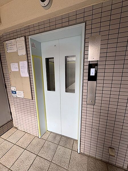エレベーター