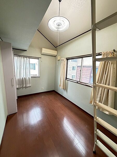子供部屋を拡大表示