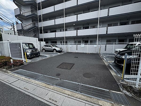 立体駐車場