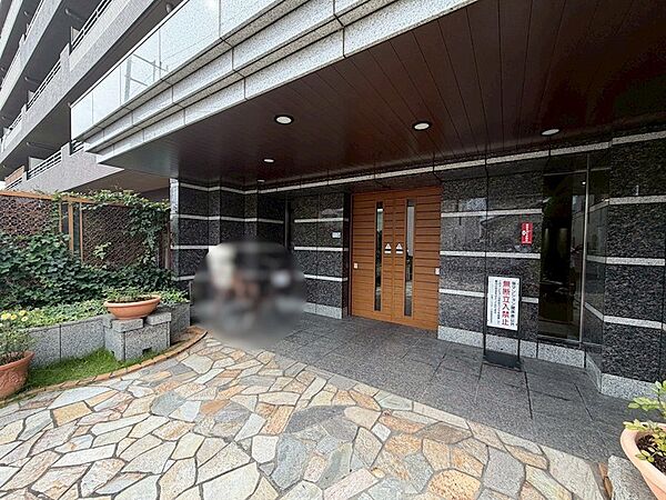 エントランス入り口