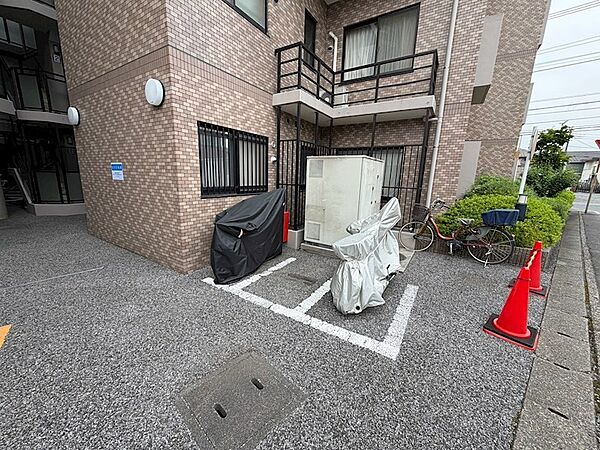 バイク置き場