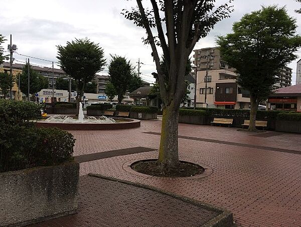 駅前公園（2090m）