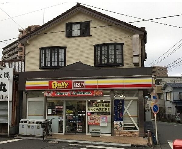 デイリーヤマザキ 西所沢駅前店（3641m）