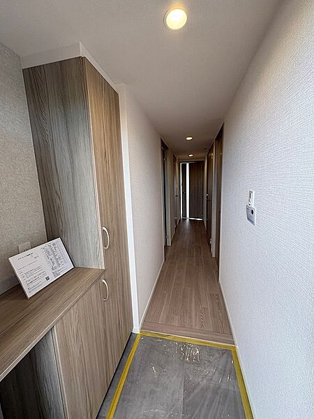 シューズボックスあり