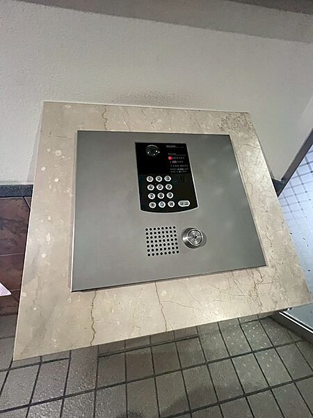 エントランスを拡大表示