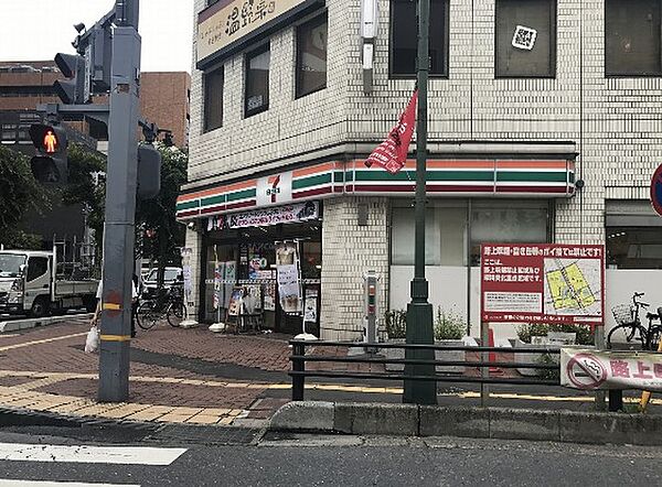 セブンイレブン 浦和駅西口店（729m）