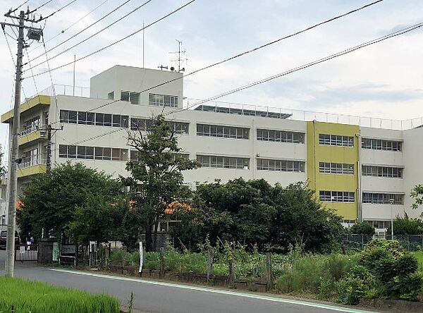志木市立宗岡第三小学校（2157m）