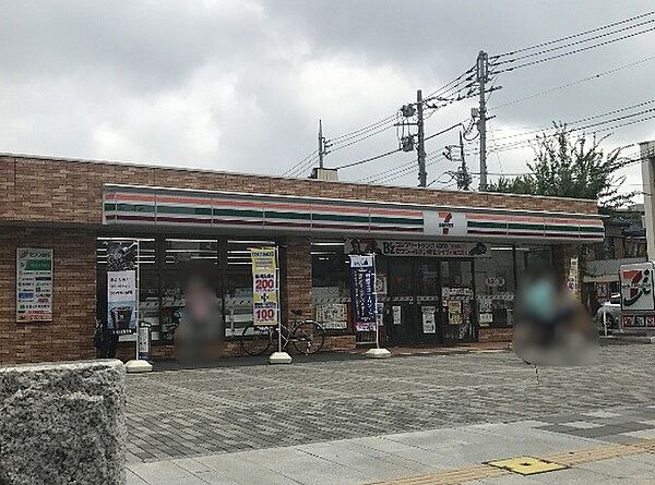 セブンイレブン 越谷西口店（808m）