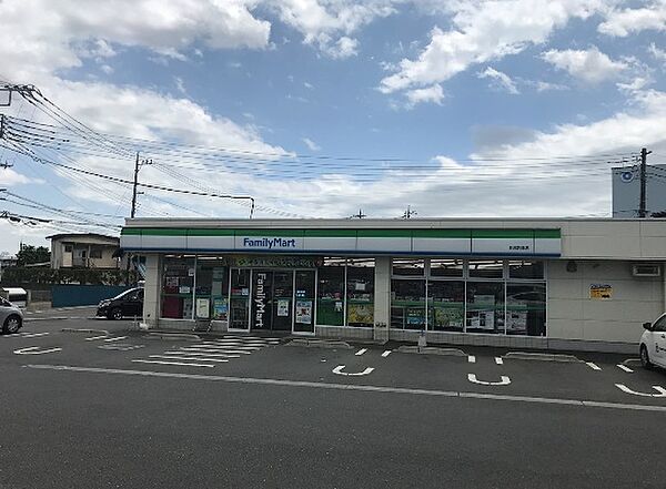 ファミリーマート 川越的場店（603m）