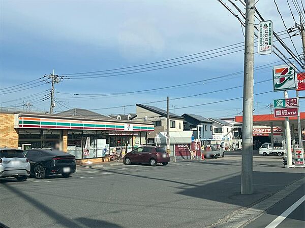 セブンイレブン さいたま七里店（717m）
