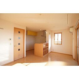 リバーサイド・Ｋ 301 3階2LDKのリビング/ダイニング