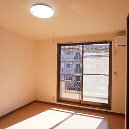 アルモニーアカイシ　II 202 2階1Kのリビング/ダイニング