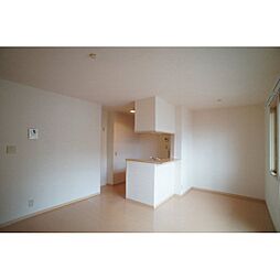 アージュ　III 101 1階1LDKのリビング/ダイニング