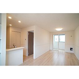 テラス　ハックベリー 102 1階1LDKのリビング/ダイニング