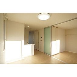 ブリリアントＢ 202 2階2LDKのリビング/ダイニング