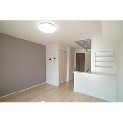 フェリーチェ’25 102 1階ワンルームのリビング/ダイニング