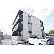 北高崎駅より徒歩12分 1階 築3年の賃貸物件
